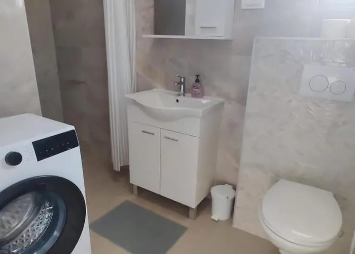 Little Swiss 2 Guest house 3*