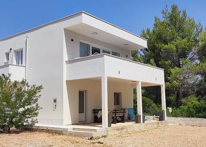 Guest house Little Swiss 2 Grebastica